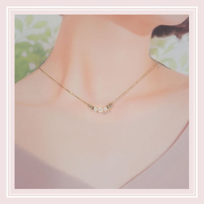 MIKIMOTO 3-Row Pearl Pendant Necklace featuring Akoya pearls set in 18K yellow gold with 42.5cm chain