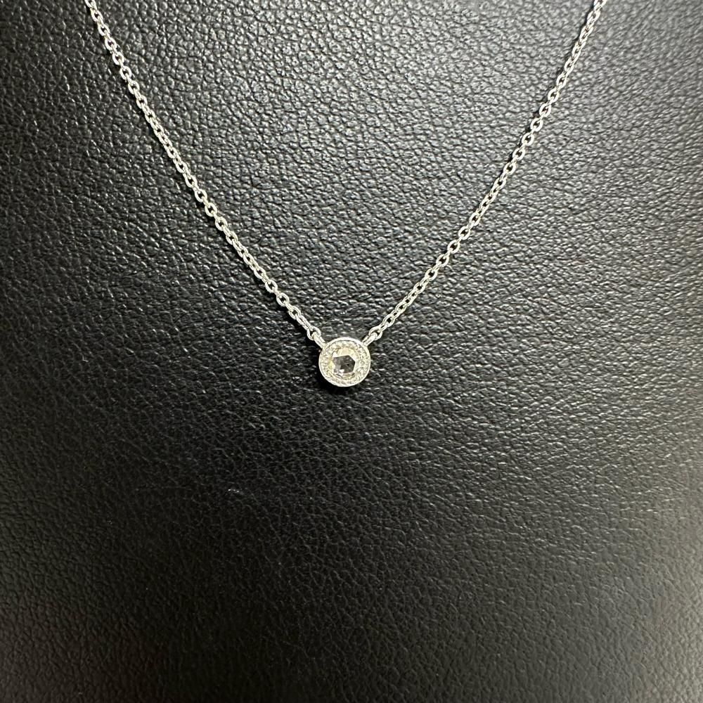 Agete ladies diamond necklace 0.03ct set in 18K white gold with 41cm chain and minimalist pendant