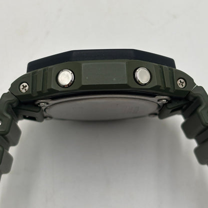 CASIO GA-2110SU-3AJF Quartz Men's Watch — Japanese