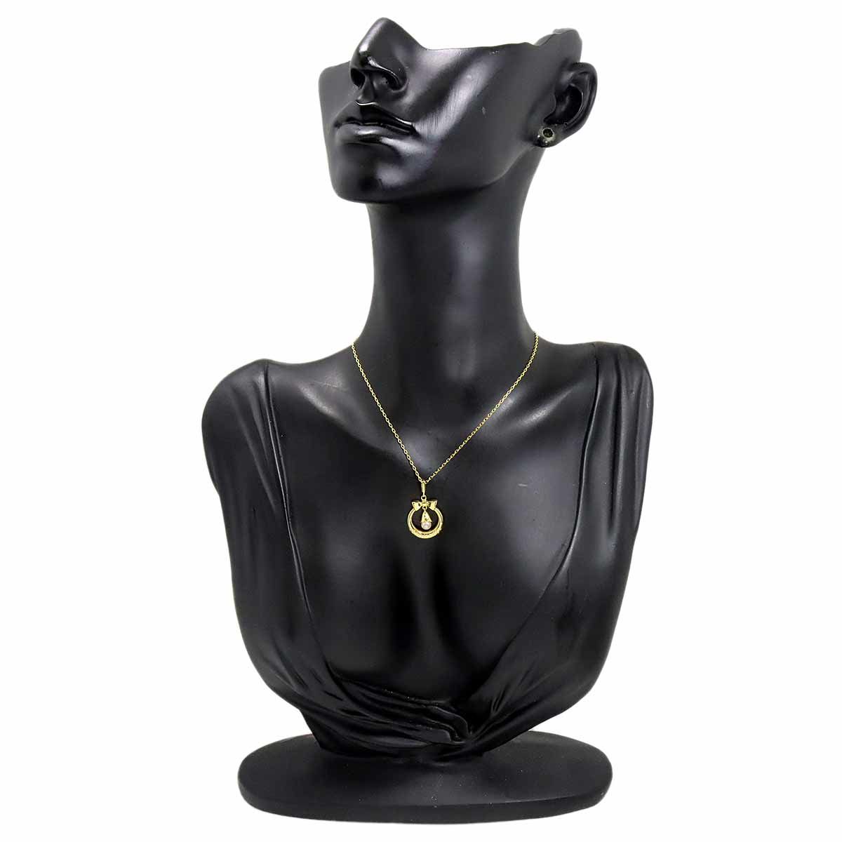 Mikimoto JOYEUX NOEL baby pearl necklace with 4.0mm pearls and 18k yellow gold clasp on a 38cm chain