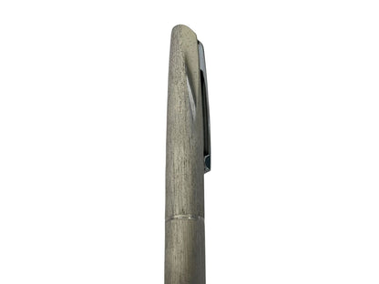 Waterman 18K 750 Mark French silver pen nib, 13.5 cm long, showing signs of wear and ink depletion
