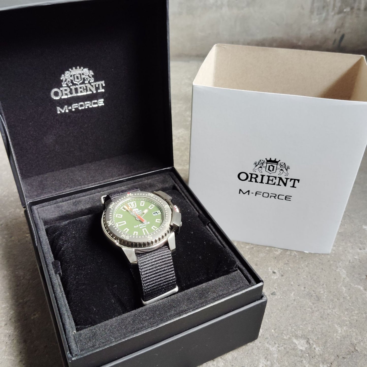 ORIENT RN-AC0N03E Automatic Men's Watch — Japanese