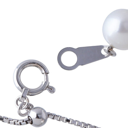 Tasaki pearl necklace with 6.4 to 6.7mm pearls on 44cm white gold chain