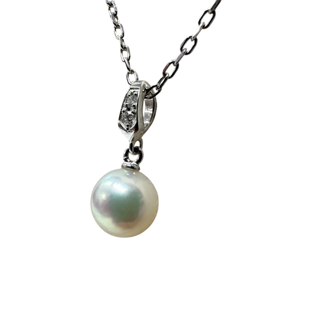 MIKIMOTO K18 white gold necklace featuring a 6.7mm pearl and diamond design, 21cm length