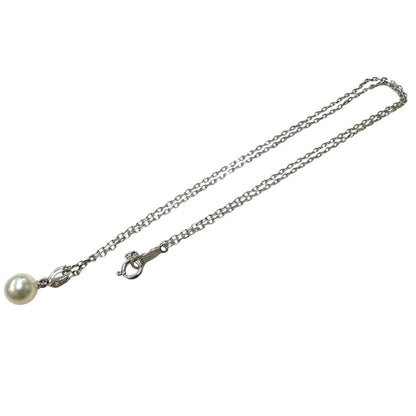 MIKIMOTO K18 white gold necklace featuring a 6.7mm pearl and diamond design, 21cm length