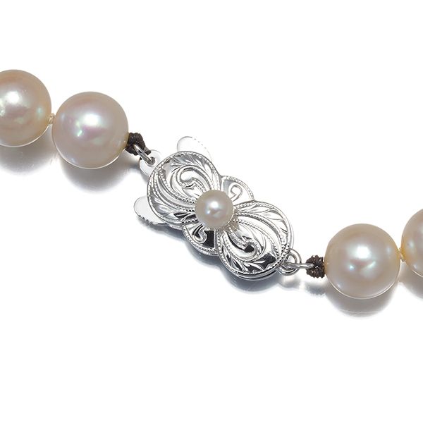 Mikimoto silver necklace with 7.5-7.9mm pearls, approximately 37cm length, newly finished