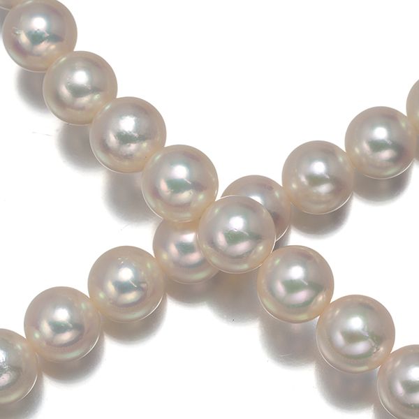 Mikimoto silver necklace featuring 6.0-6.4mm pearls measuring about 42 cm in length