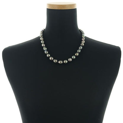 Tasaki silver necklace featuring a black cultured baroque pearl pendant, 47cm length, weighing 60.9g