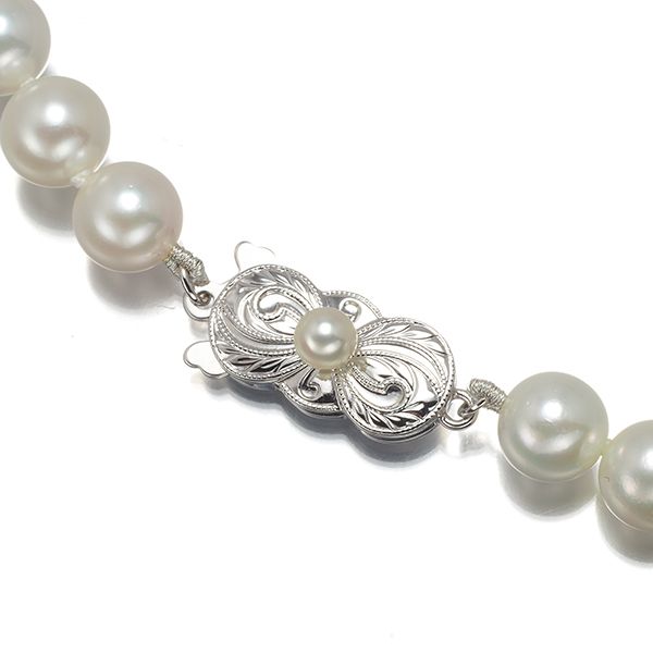 Mikimoto silver necklace featuring 7.0-7.5mm pearls with a 42cm chain length