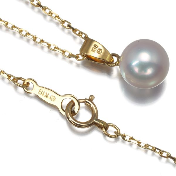 Mikimoto necklace with 7.5mm single pearl on 18K yellow gold chain about 40cm long