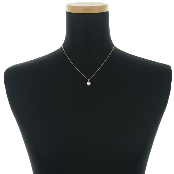 Mikimoto necklace with 7.5mm single pearl on 18K yellow gold chain about 40cm long