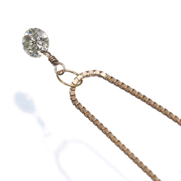 Agete Law Necklace featuring 0.15ct diamond pendant in 10K yellow gold on 36/40 cm chain