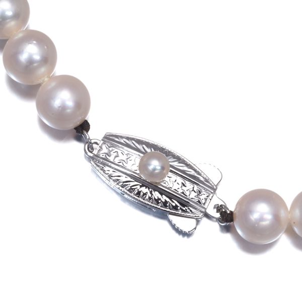 Mikimoto pearl necklace with 7.1-7.4mm pearls and silver chain 45cm length