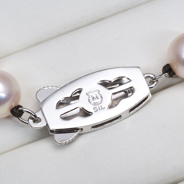 Mikimoto pearl necklace with 7.1-7.4mm pearls and silver chain 45cm length