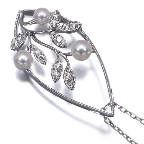 Mikimoto pearl necklace with 3.8-4.5mm pearls and diamond leaf pendant in 18k white gold, 42 cm length