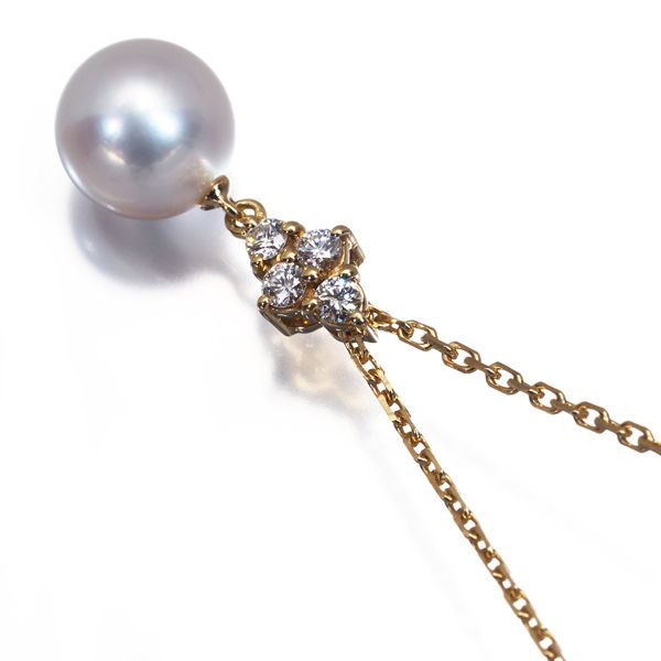 MiKIMOTO Law Necklace with 8.5mm pearl set in 18k yellow gold, 40cm chain, delicate and elegant design