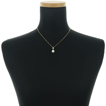 MiKIMOTO Law Necklace with 8.5mm pearl set in 18k yellow gold, 40cm chain, delicate and elegant design