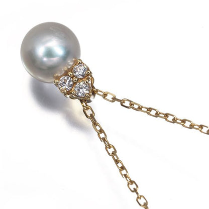 Mikimoto necklace with 8.0mm pearl and diamond set in 18K yellow gold, 40cm chain length