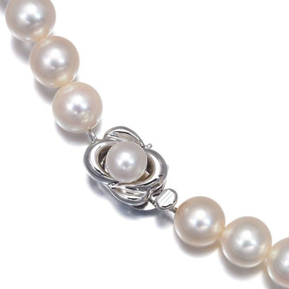 Tasaki silver necklace with 8.0-8.4mm white pearls measuring about 42cm length