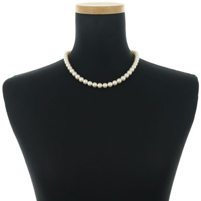 Tasaki silver necklace with 8.0-8.4mm white pearls measuring about 42cm length