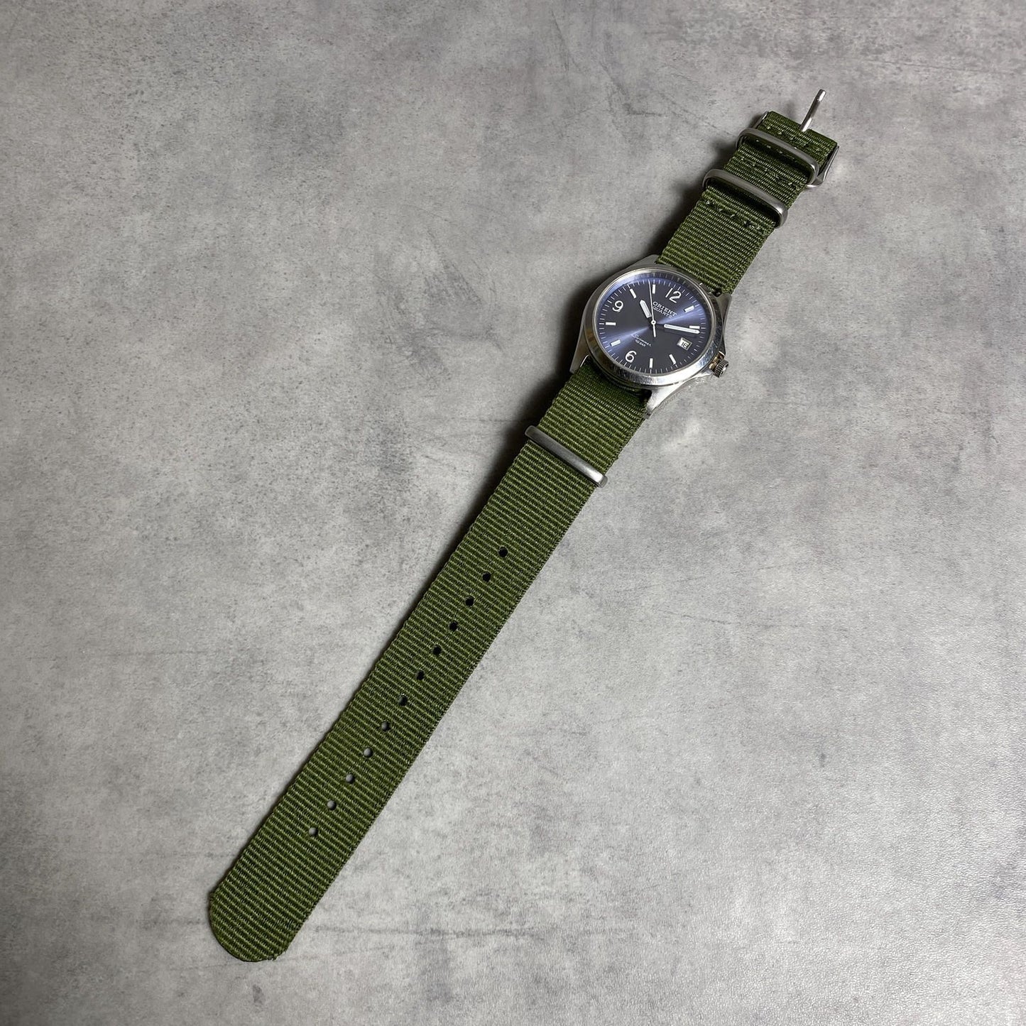 ORIENT UN1B-C2 Quartz Men's Watch — Japanese