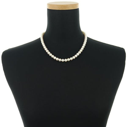 Mikimoto pearl necklace with 7.0-7.4mm pearls on 18K white gold and silver chain, 43cm length