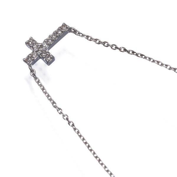 Agate necklace featuring a 0.07ct diamond cross pendant in white gold with 36/40 cm chain