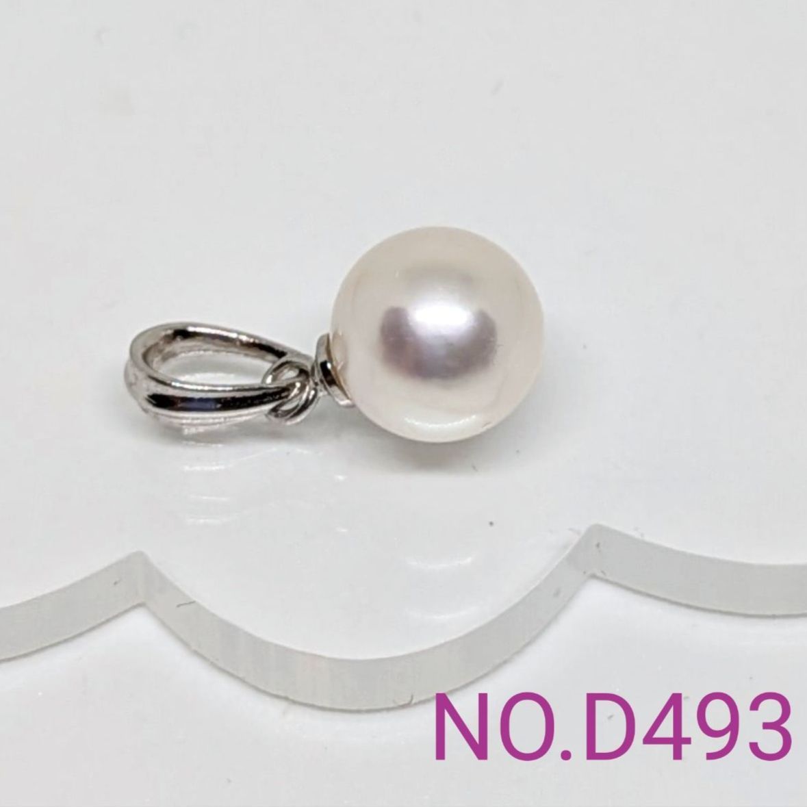 Akoya pearl pendant 8.15mm on rhodium plated SV925 with 45cm brass chain NO.D493