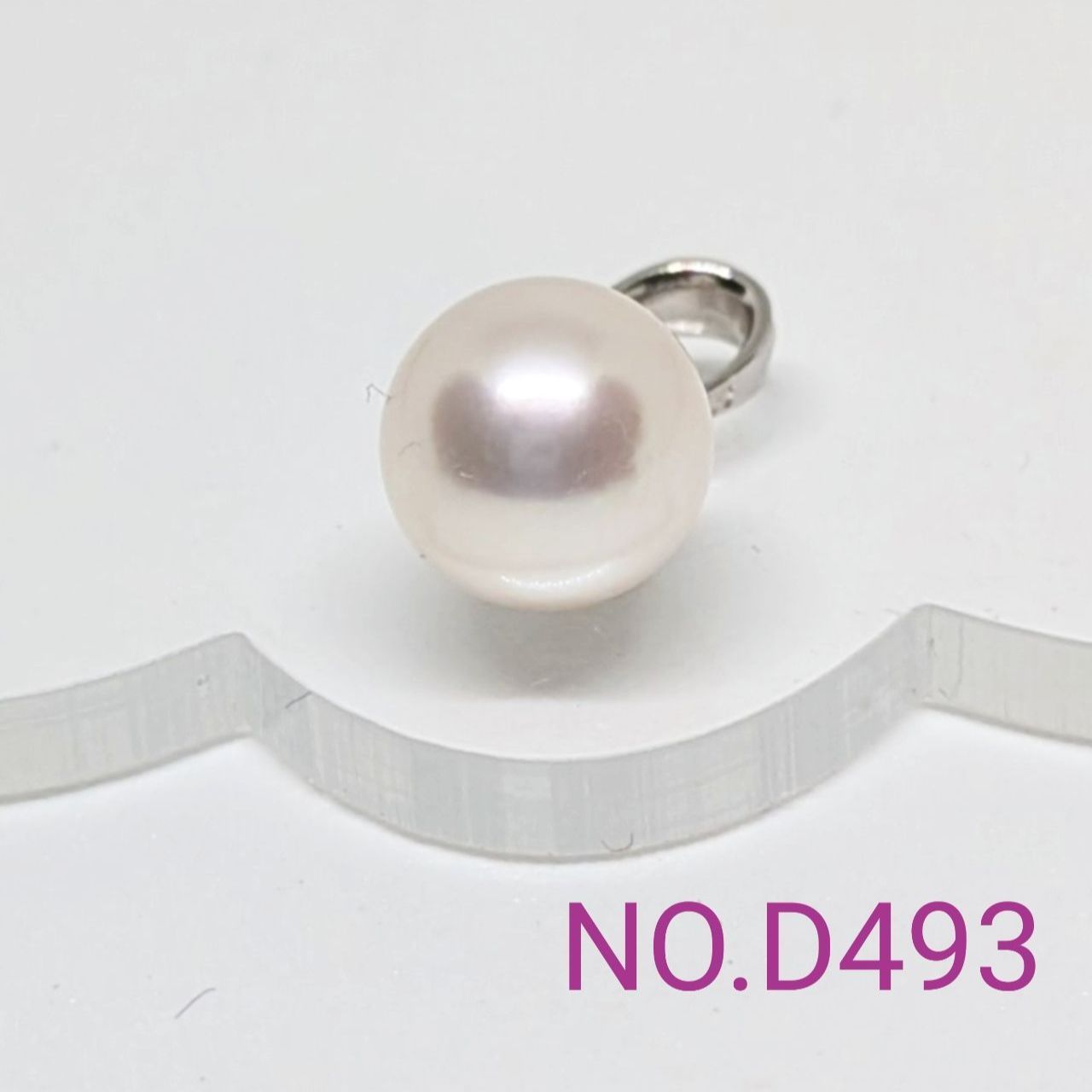 Akoya pearl pendant 8.15mm on rhodium plated SV925 with 45cm brass chain NO.D493