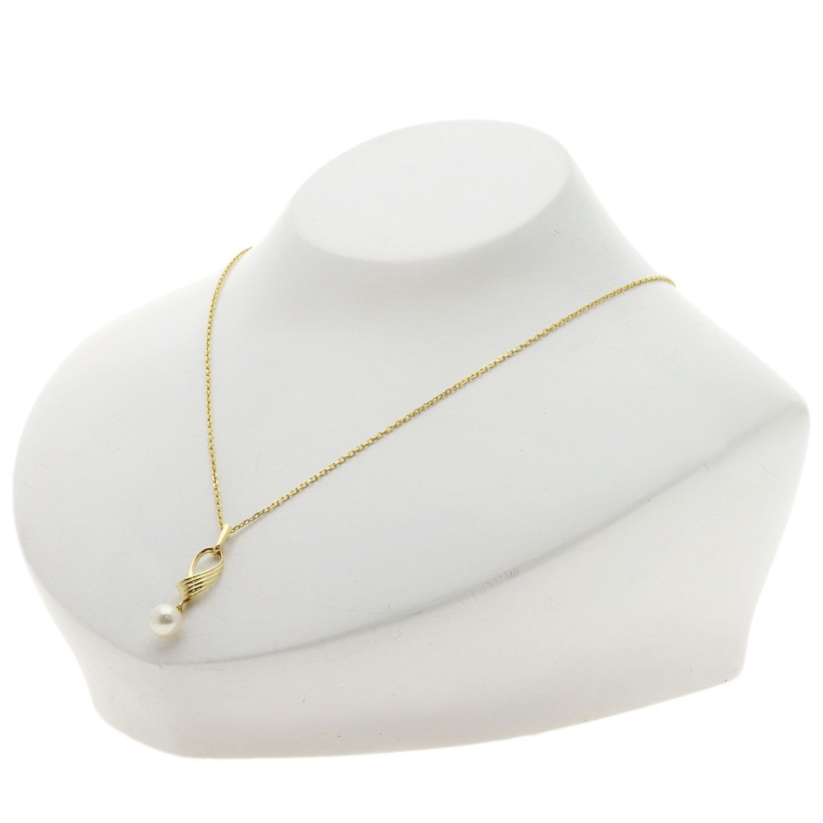 MIKIMOTO ladies pearl necklace with 7mm pearl on 40cm K18YG gold chain