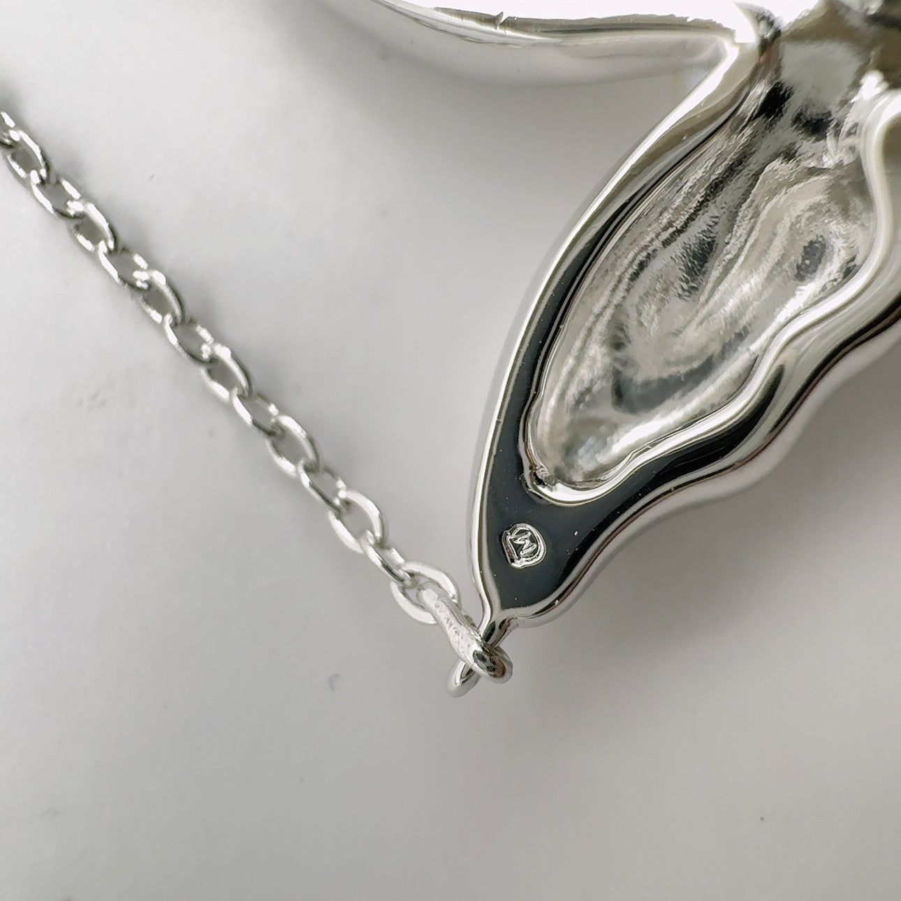 Mikimoto Butterfly necklace featuring sterling silver and 4mm pearl on a 43cm chain