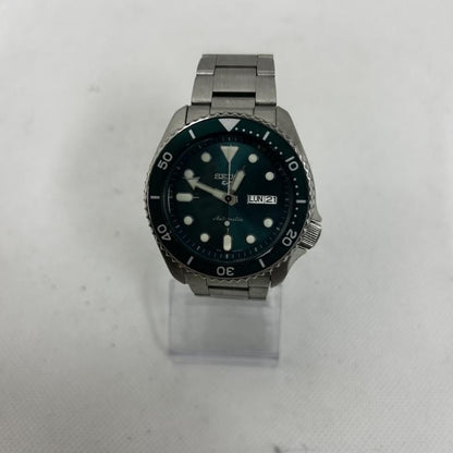 SEIKO 4R36-07G Quartz Men's Watch — Japanese