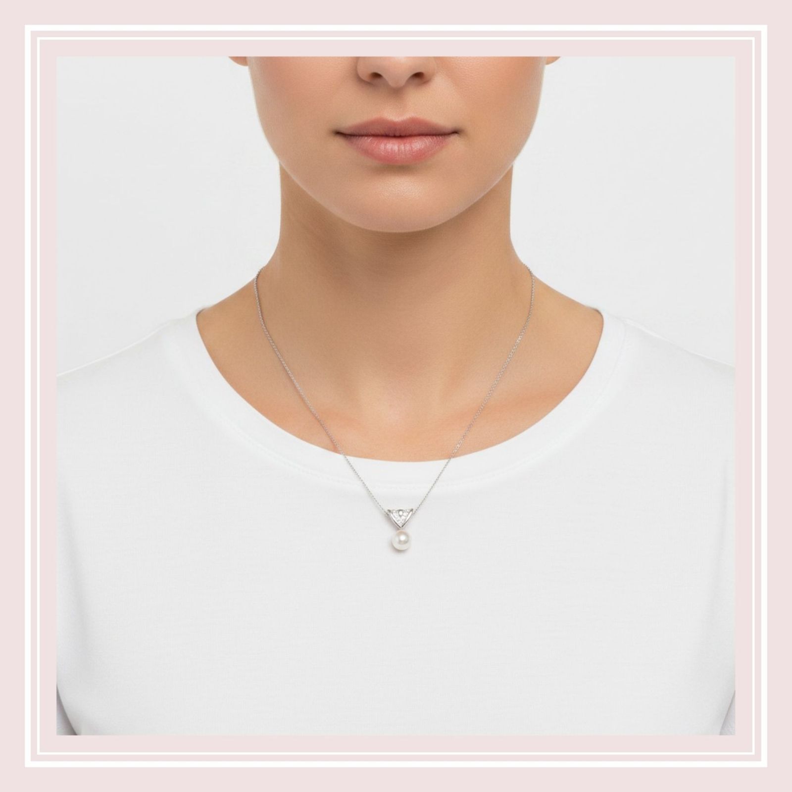 Mikimoto Akoya pearl pendant necklace in 18K white gold with diamond and 40cm chain