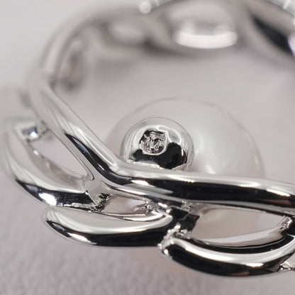 Mikimoto Silver Circle Necklace with Akoya pearls model 26-0646 in silver, clean and polished