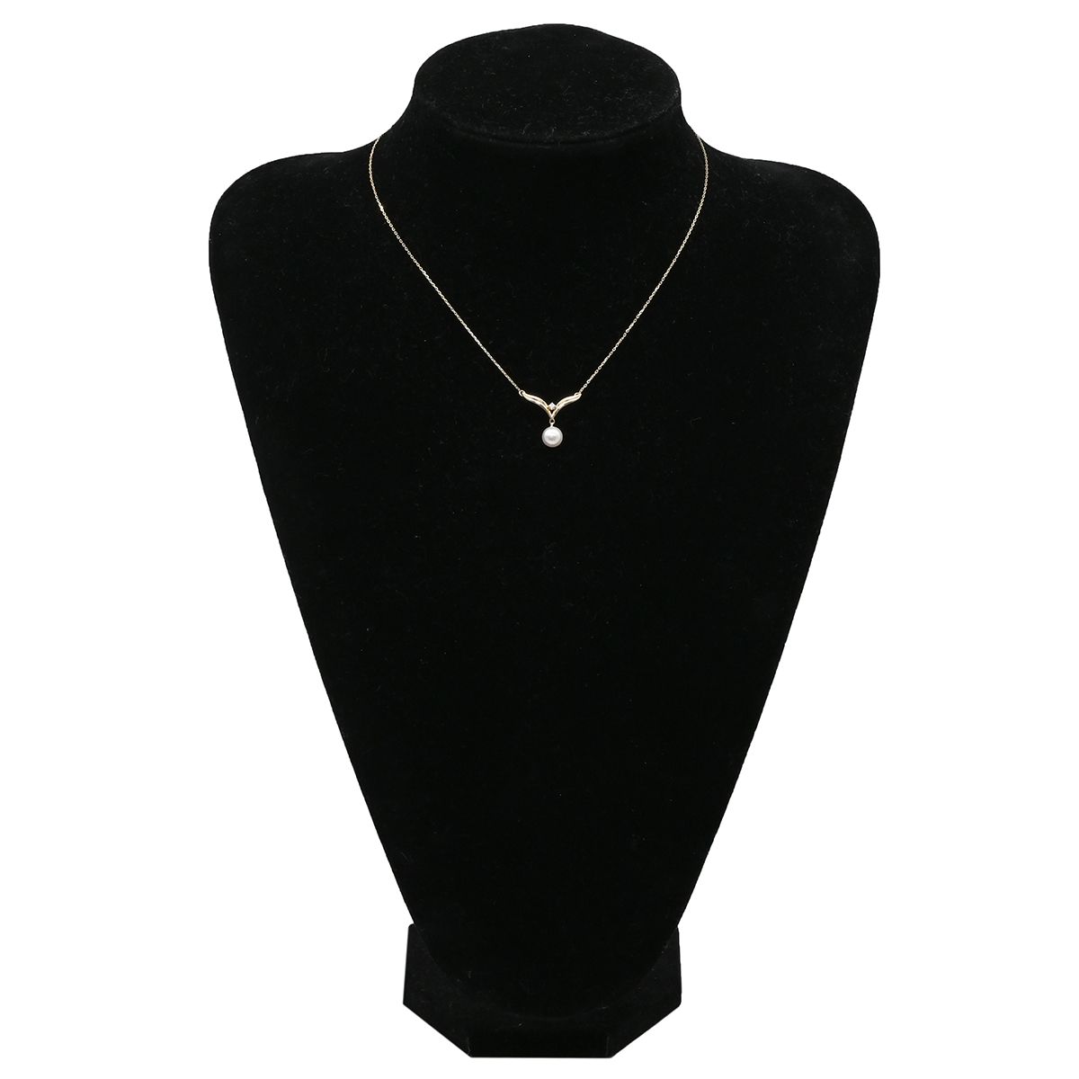 Mikimoto pearl necklace with white pearls and yellow gold V-shape pendant, mid-size length
