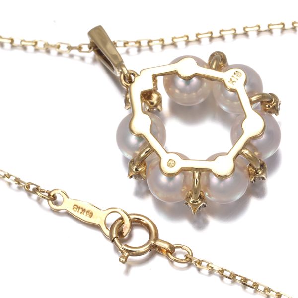 Mikimoto necklace with 5.3mm pearl and diamond circle pendant in 18k yellow gold, 38cm chain