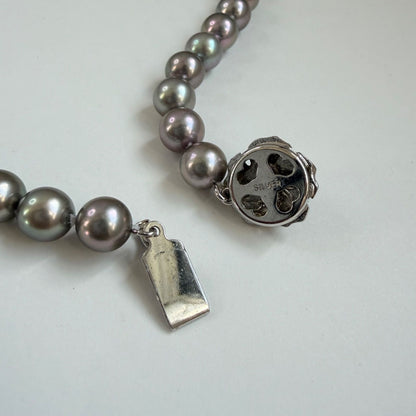 Akoya pearl necklace with silver gray round pearls 7.5 to 8mm on silver chain with certification card