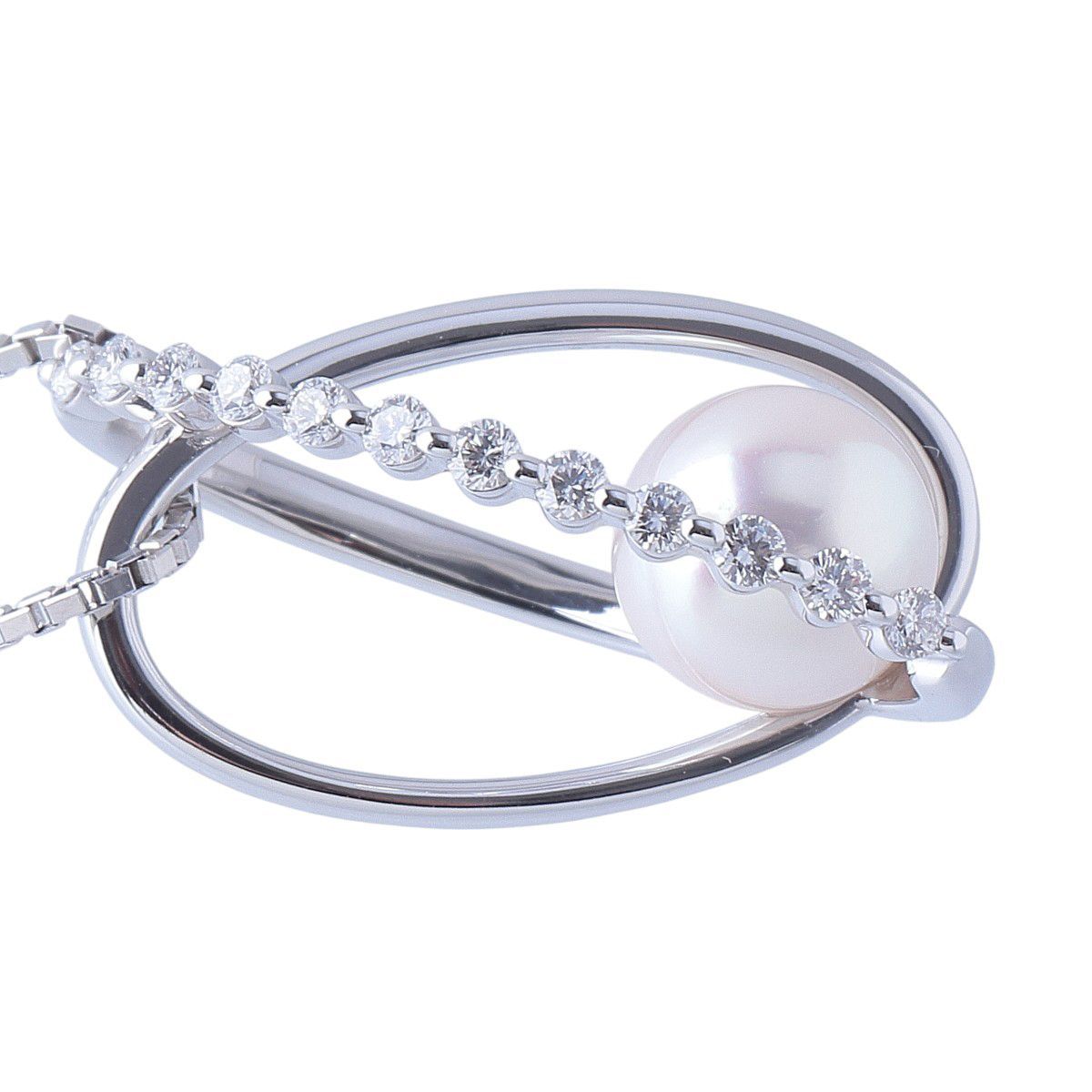 Tasaki Akoya pearl diamond necklace in 18K white gold with 7.9 mm pearl and 50 cm chain length