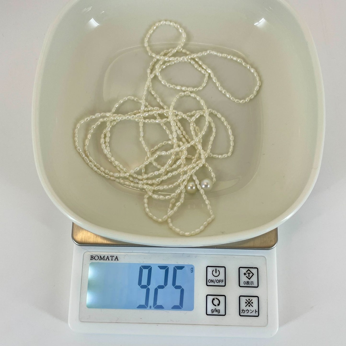Agete Keshi Pearl Long Necklace made of silver and pearls measuring approximately 140 cm in length