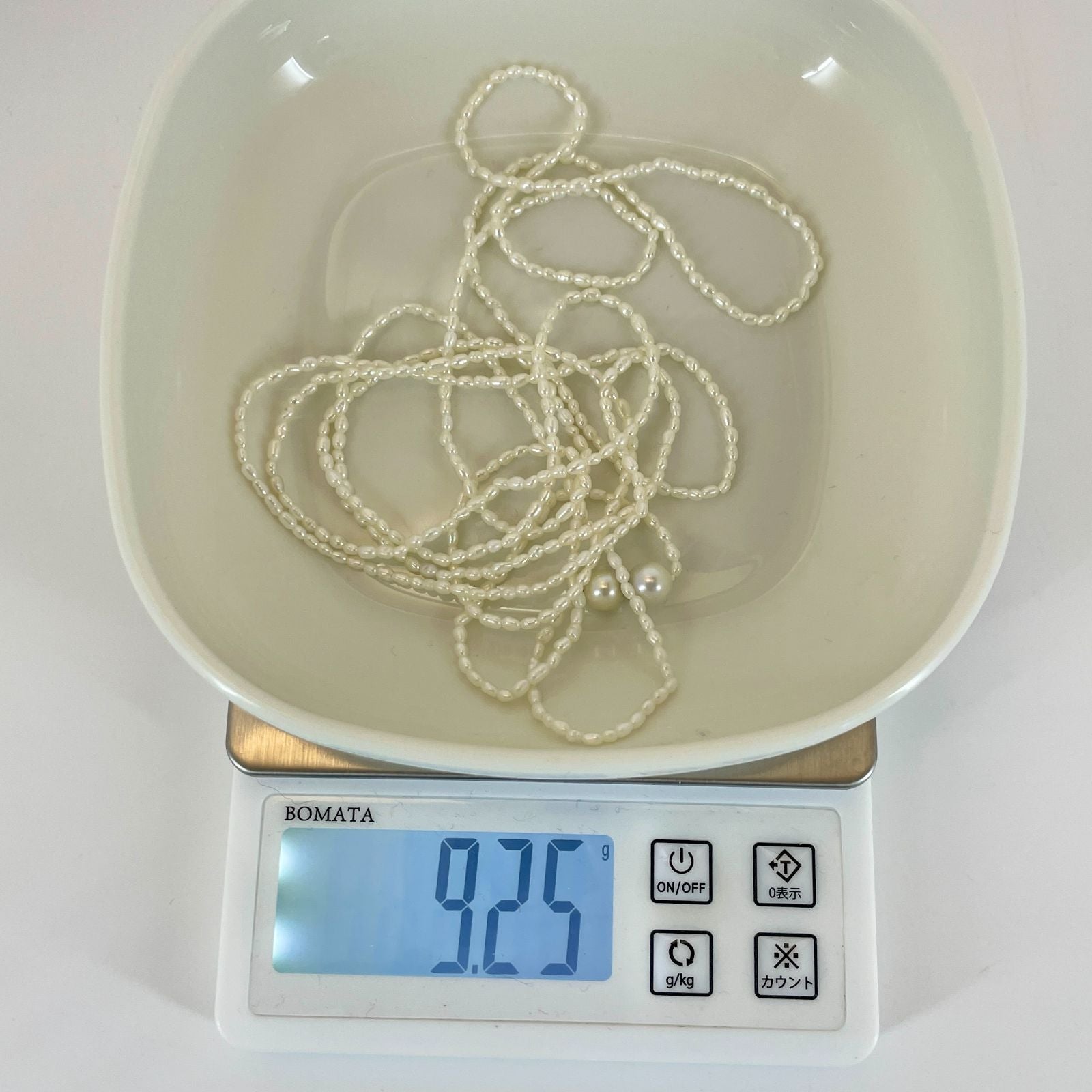 Agete Keshi Pearl Long Necklace made of silver and pearls measuring approximately 140 cm in length