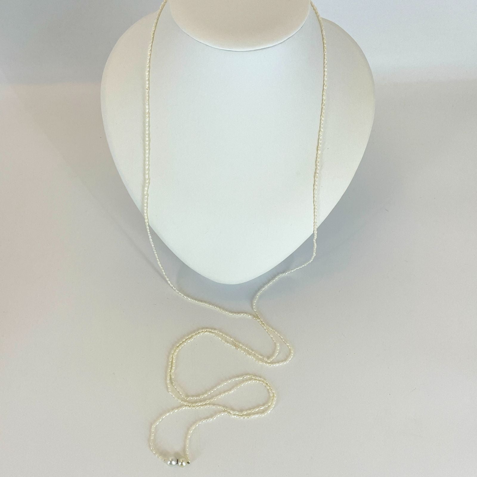 Agete Keshi Pearl Long Necklace made of silver and pearls measuring approximately 140 cm in length