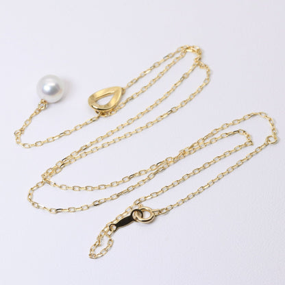 Mikimoto K18 Y-shaped drop pearl necklace featuring lustrous pearls with included box