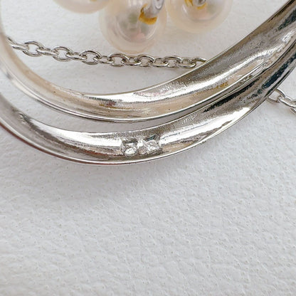Mikimoto grape motif necklace in silver tone featuring a 5mm pearl and 45cm silver chain