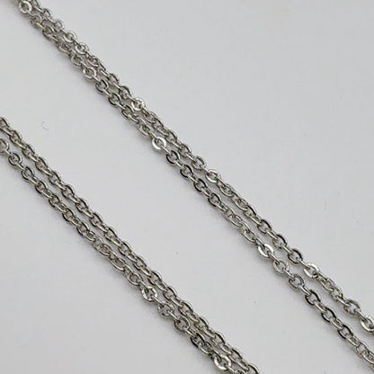 Mikimoto Necklace featuring a 5mm pearl on a 40cm chain with 4.5cm height and 1.6cm width pendant