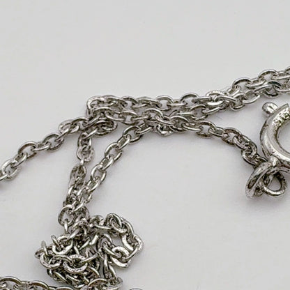 Mikimoto Necklace featuring a 5mm pearl on a 40cm chain with 4.5cm height and 1.6cm width pendant