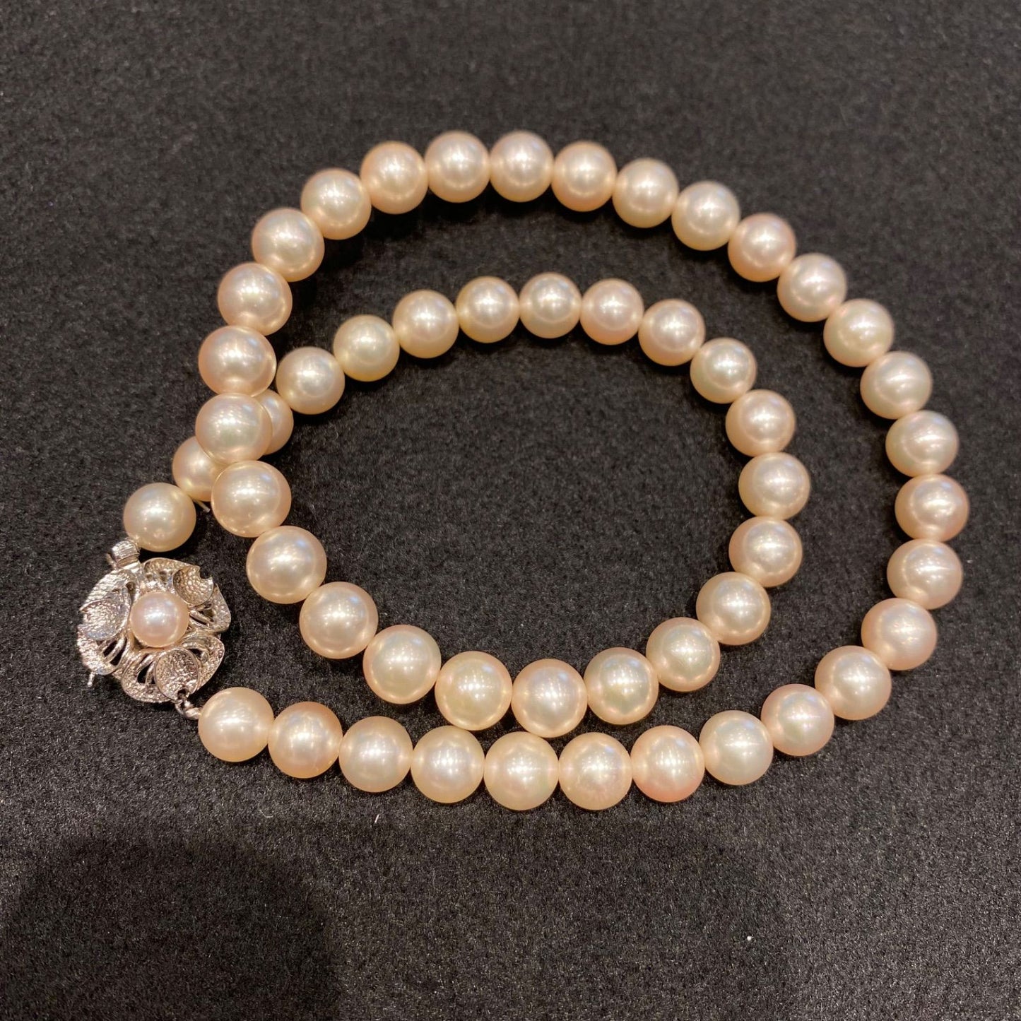 Honma Akoya Pearl Necklace with 7.9mm bright glossy pearls set in K14 white gold with engraved design
