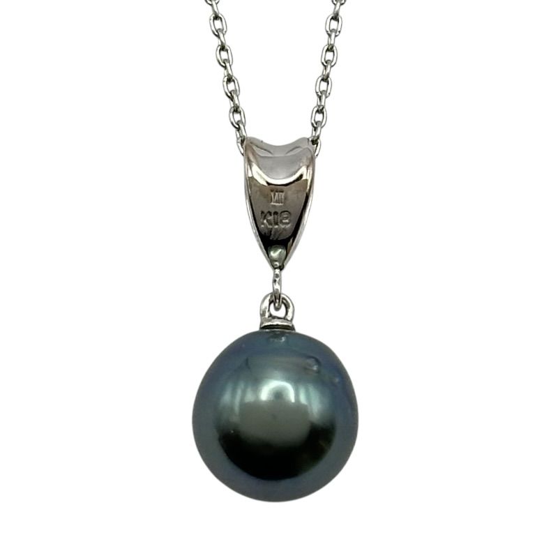 Mikimoto Perletta necklace in white gold K18WG featuring a single pearl pendant on a 38 cm chain