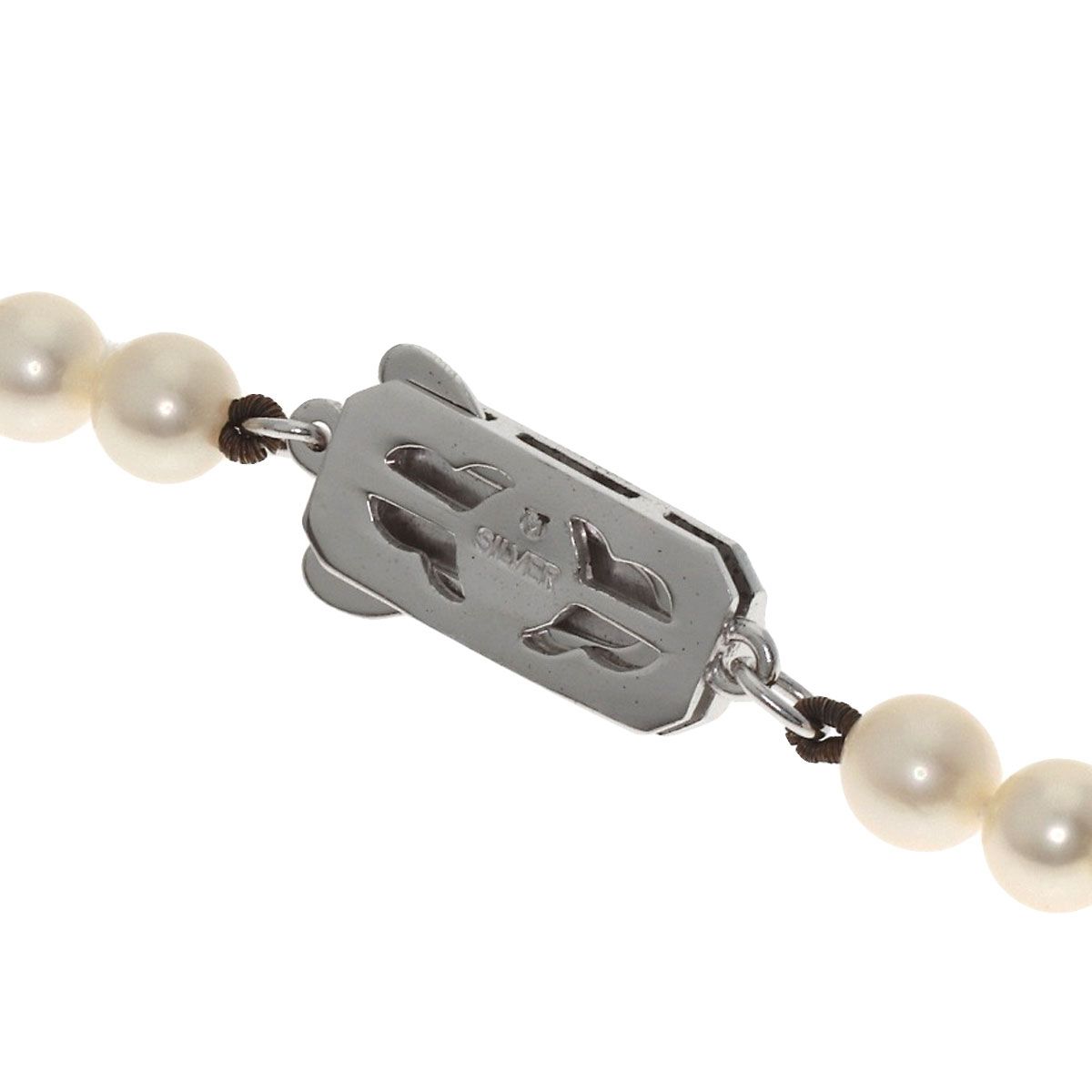 Mikimoto ladies pearl necklace with silver chain and 5.1-5.5mm pearls, 45cm length