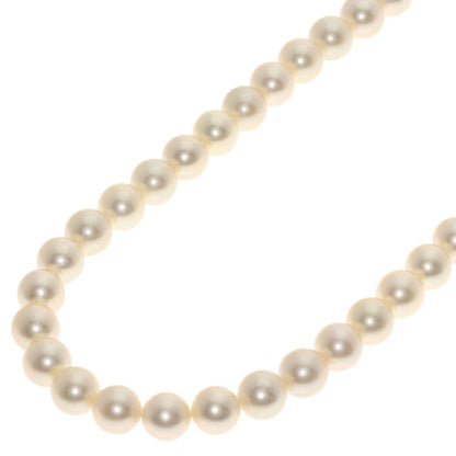 Mikimoto ladies pearl necklace with silver chain and 5.1-5.5mm pearls, 45cm length