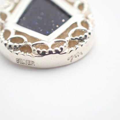 Agete two-way necklace with K10 silver, felspar, labradorite and purple goldstone on a white background